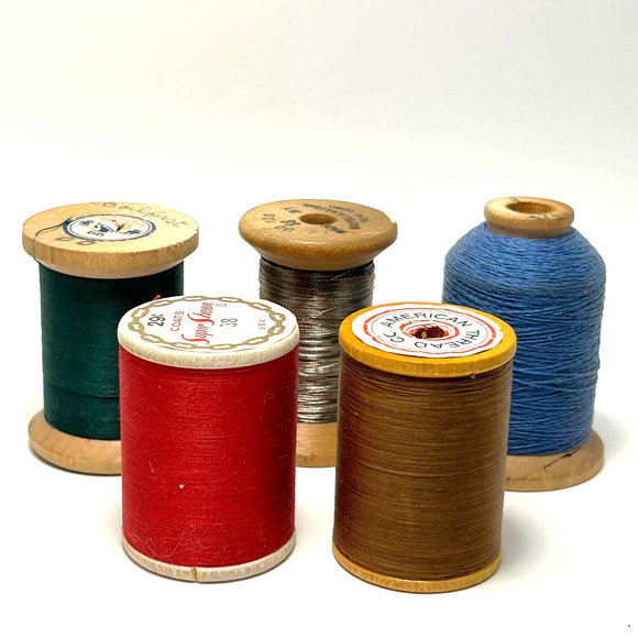 Vintage Thread On Wooden Spools Lot Of 30 - Picture 6 of 12